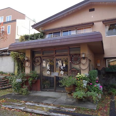 Oomukou Ryokan Hakuba Exterior foto